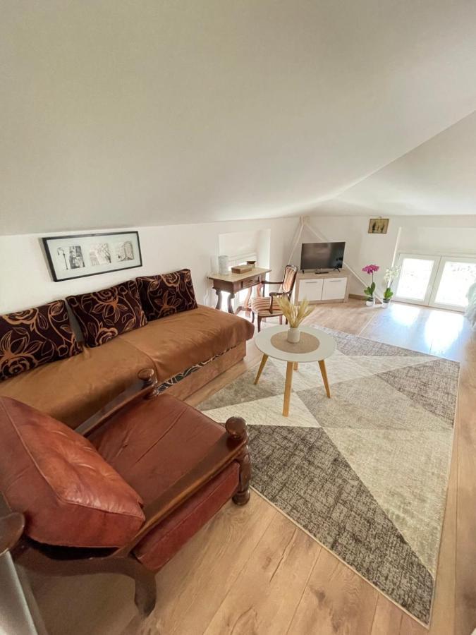 The Attic Appartement Lovran Buitenkant foto